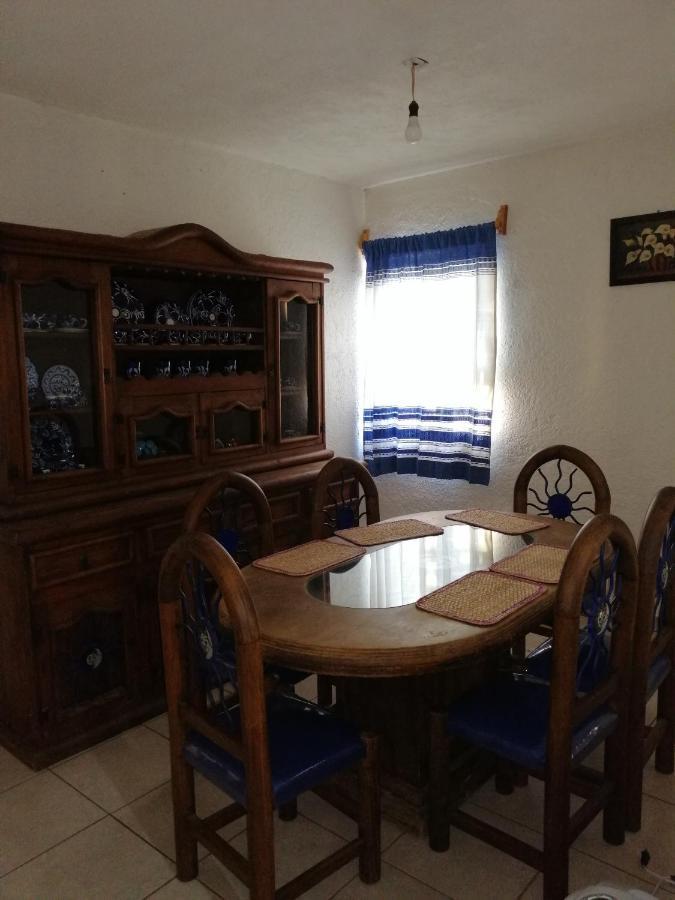 Departamento La Crucecita, Con Aire Acondicionado, Excelente Ubicacion, En Segunda Planta Appartement Santa Cruz Huatulco Buitenkant foto