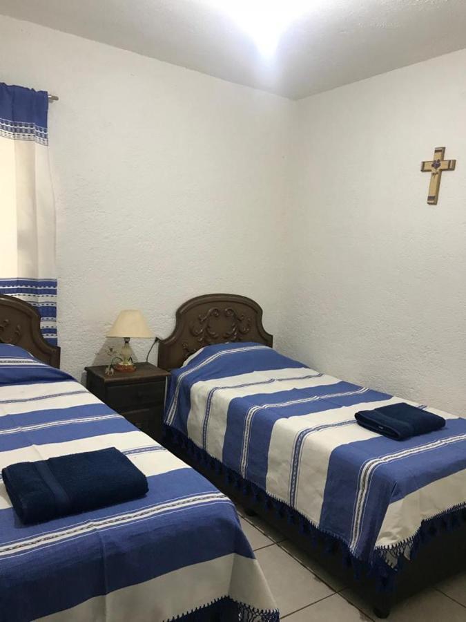 Departamento La Crucecita, Con Aire Acondicionado, Excelente Ubicacion, En Segunda Planta Appartement Santa Cruz Huatulco Buitenkant foto