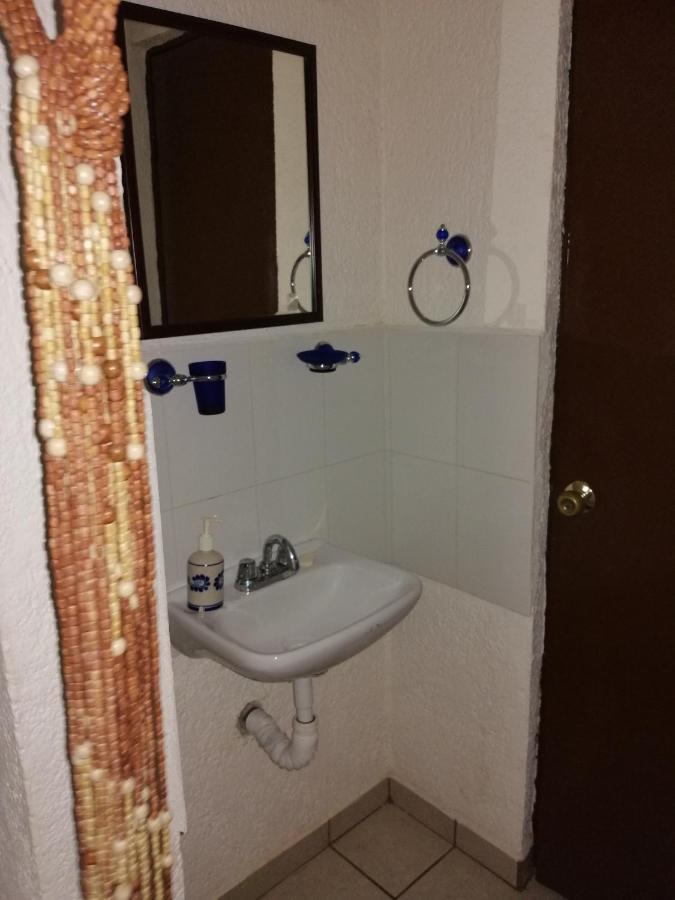 Departamento La Crucecita, Con Aire Acondicionado, Excelente Ubicacion, En Segunda Planta Appartement Santa Cruz Huatulco Buitenkant foto
