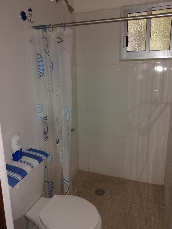 Departamento La Crucecita, Con Aire Acondicionado, Excelente Ubicacion, En Segunda Planta Appartement Santa Cruz Huatulco Buitenkant foto